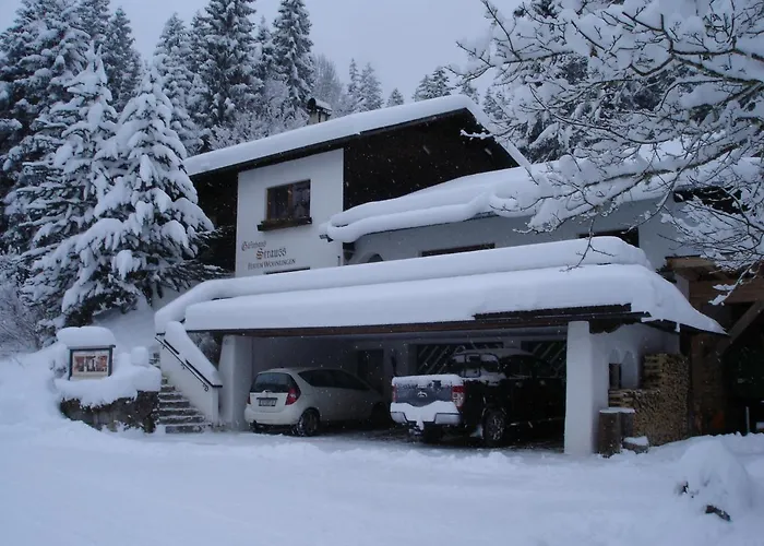 Gastehaus Strauss Seefeld in Tirol