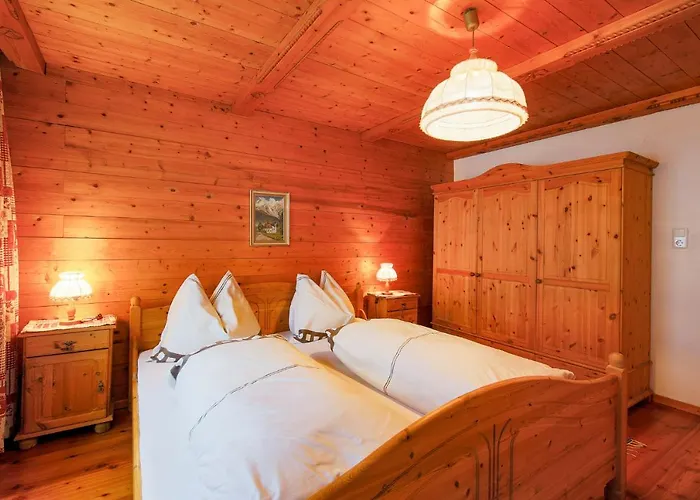 Gastehaus Strauss Seefeld in Tirol