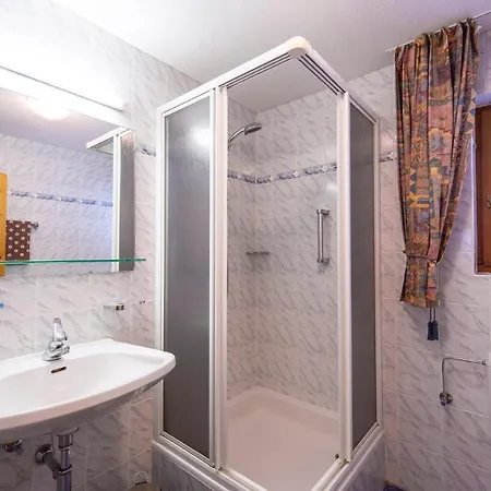 Gaestehaus Strauss Apartmán